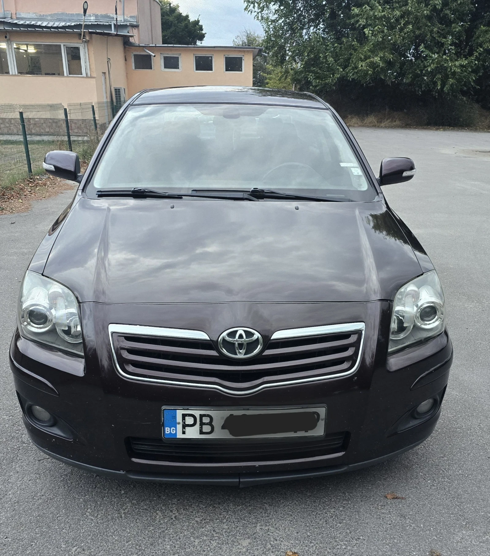 Toyota Avensis  - изображение 3