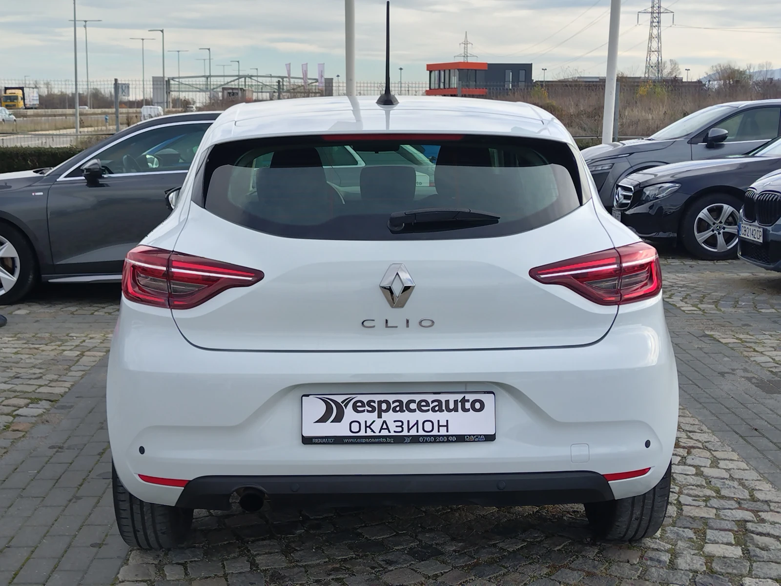 Renault Clio 1.0TCe/ 100к.с./Life - изображение 6