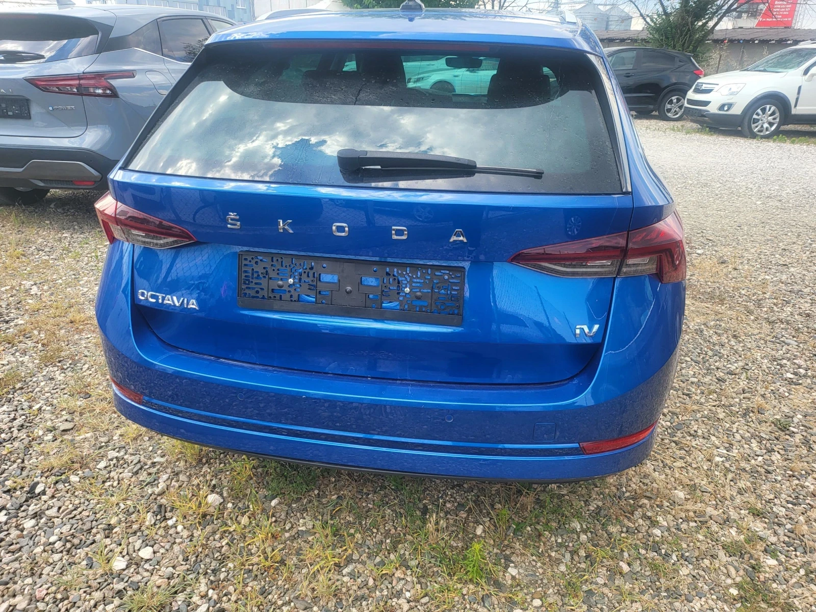 Skoda Octavia 1.4 TSI PHEV.PLUG-IN HYBRID.NAVI.LED, снимка 4 - Автомобили и джипове - 55018115