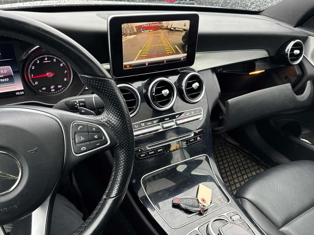 Mercedes-Benz C 300 * CARFAX * ЦЕНА ДО БГ - изображение 9