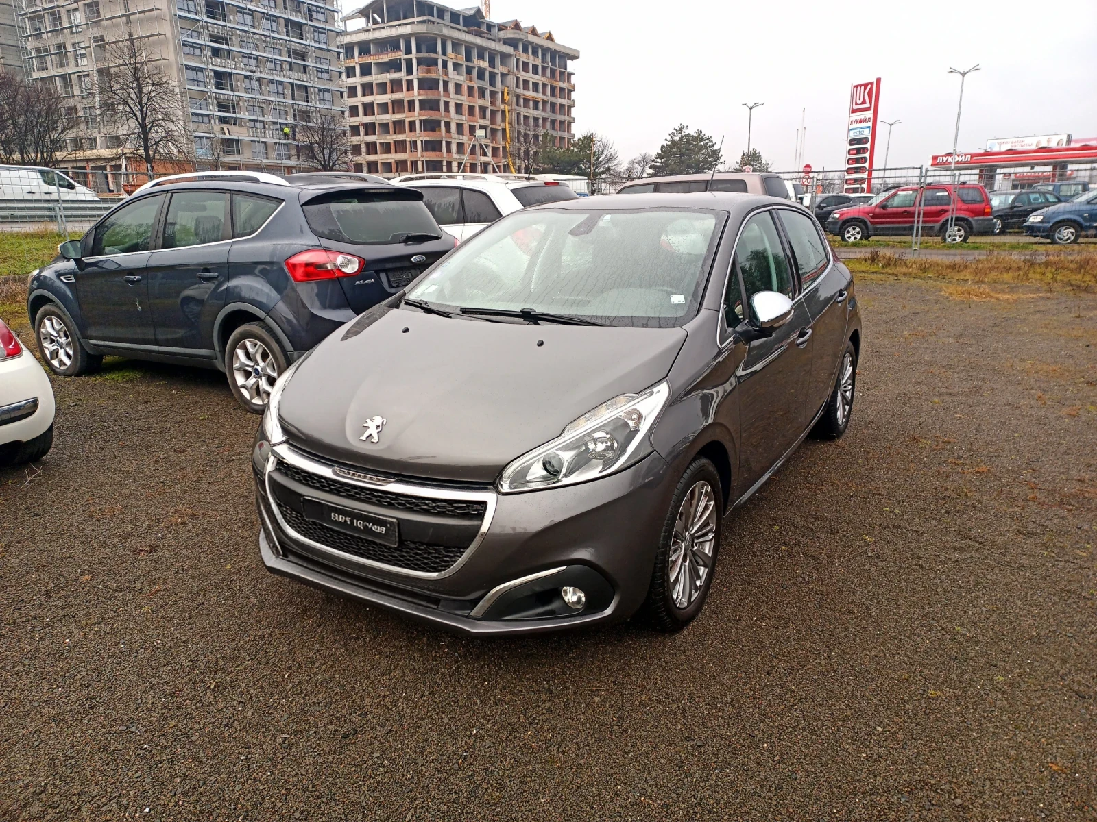 Peugeot 208 1.2T Automat 84000km | Mobile.bg � ����������� 1