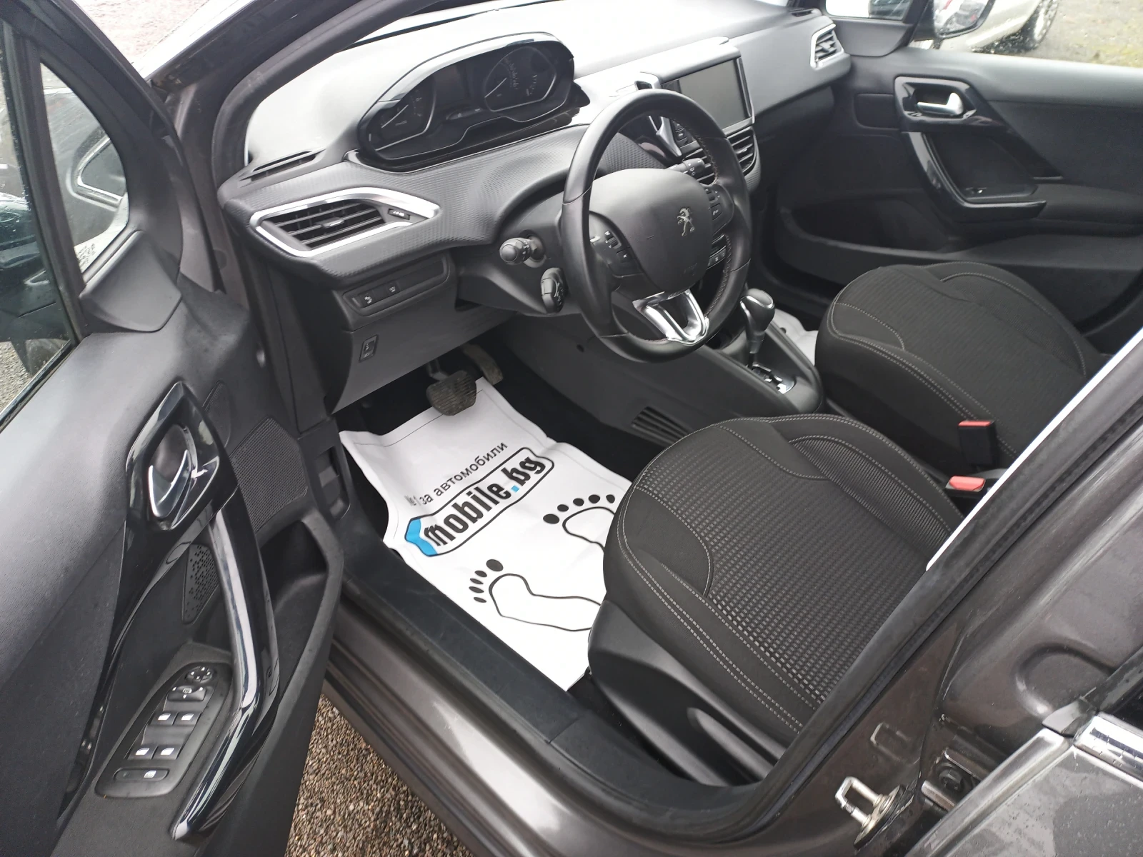 Peugeot 208 1.2T Automat 84000km | Mobile.bg � ����������� 7