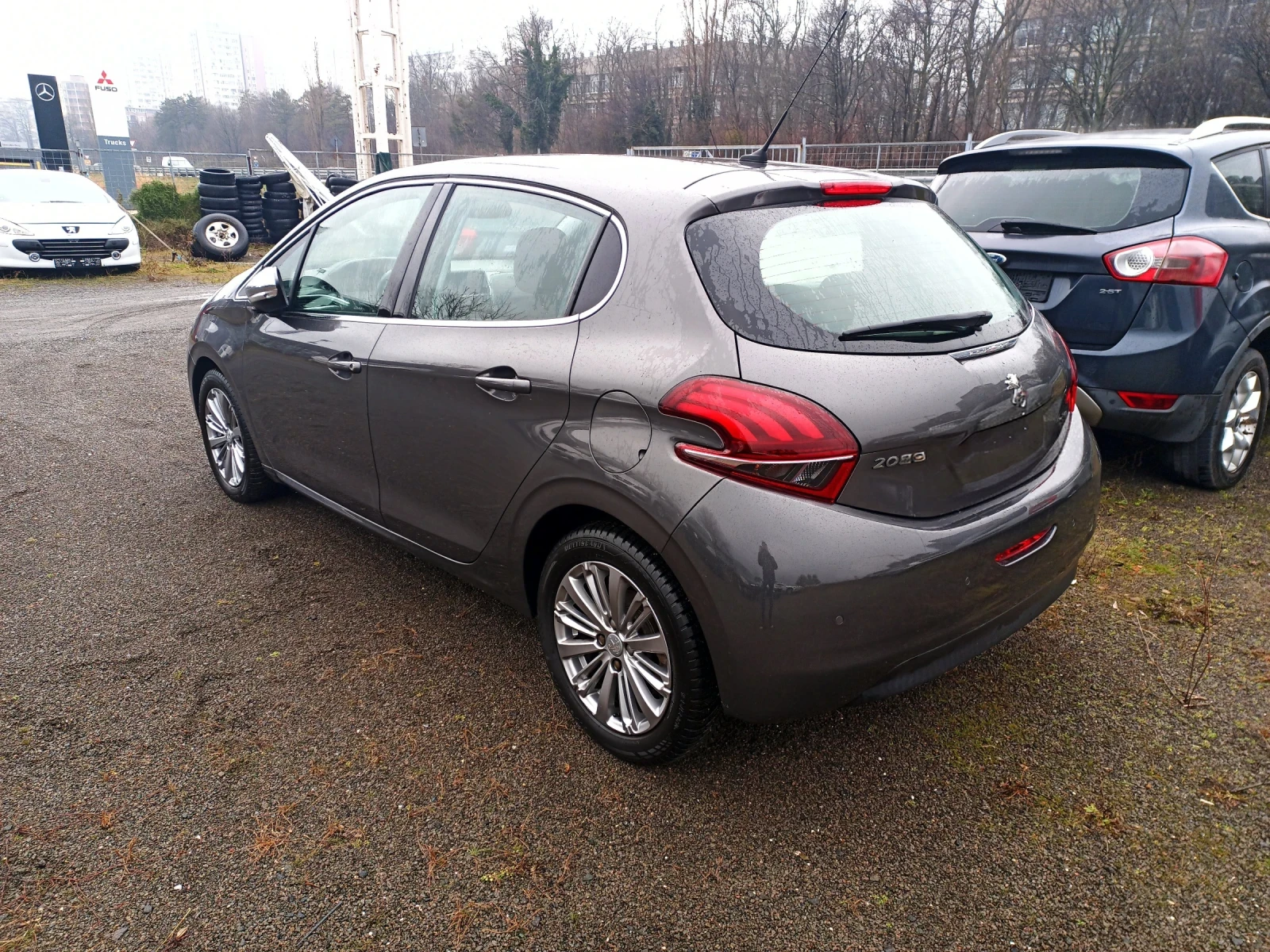 Peugeot 208 1.2T Automat 84000km | Mobile.bg � ����������� 3
