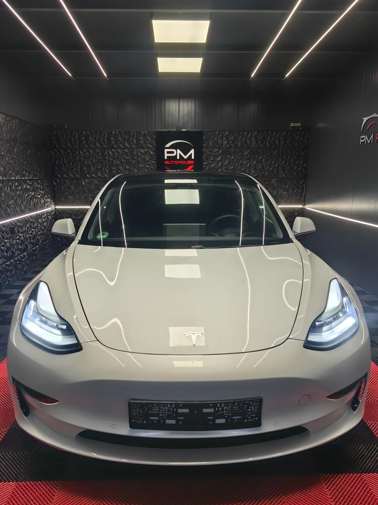 Tesla Model 3 LONG RANGE* DUAL MOTOR* AWD* FULL* ПЕРФЕКТНА*  - изображение 5