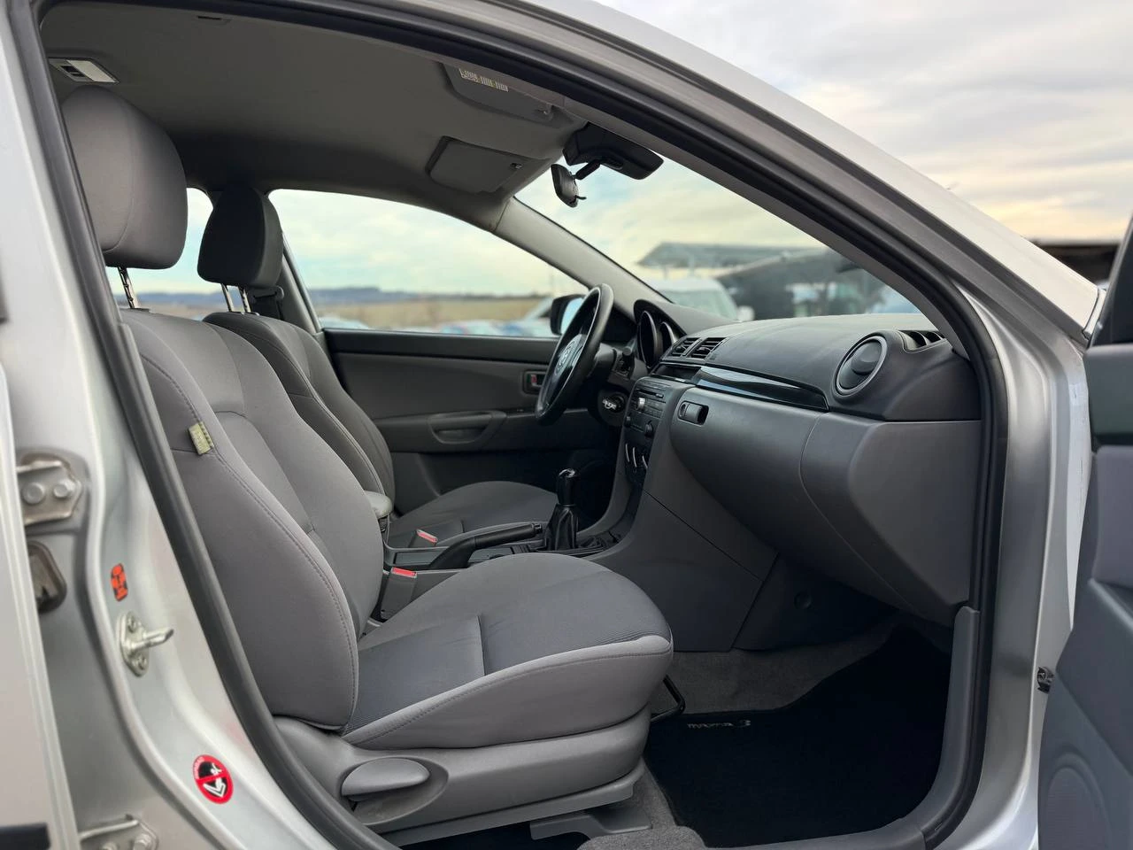 Mazda 3 1.4 FACELIFT  | Mobile.bg � ����������� 12
