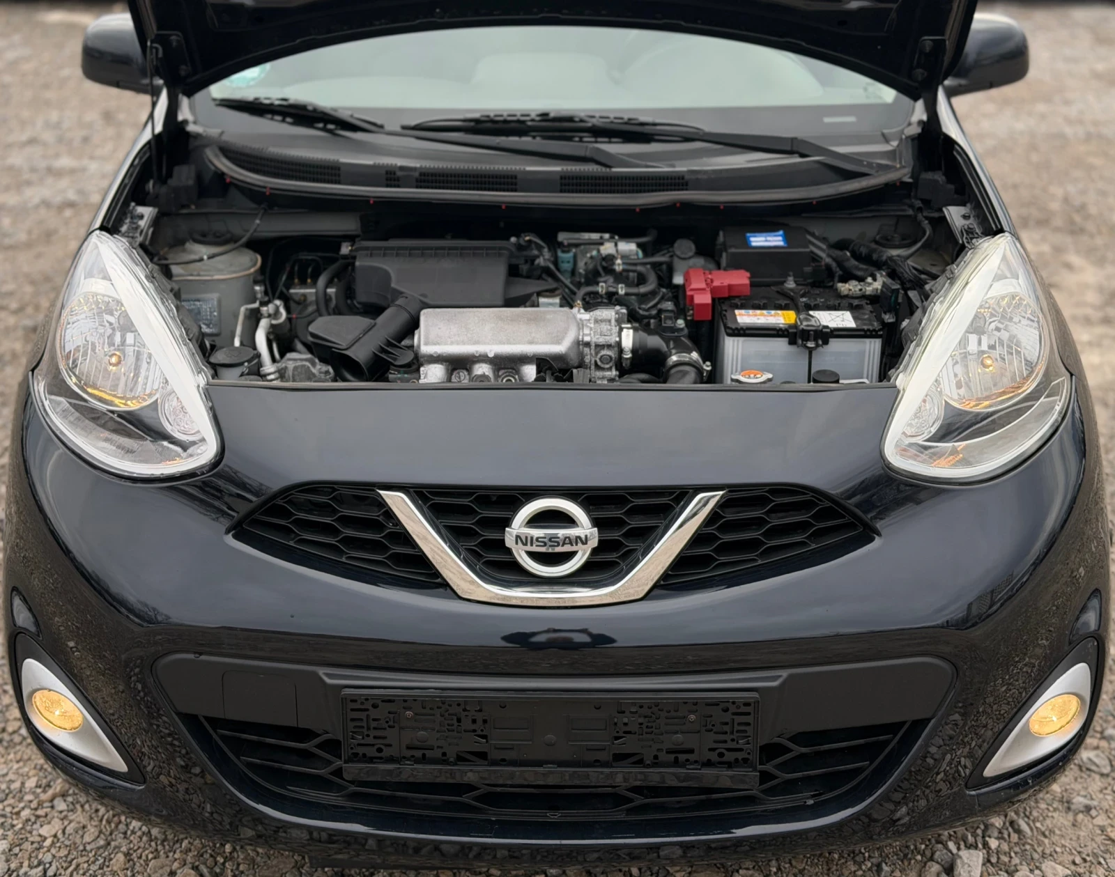 Nissan Micra 1.2i 98к.с * Климатроник* * Навигация* * Панорама* - изображение 9