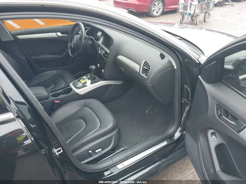 Audi A4 2.0T PREMIUM, снимка 8 - Автомобили и джипове - 53747392