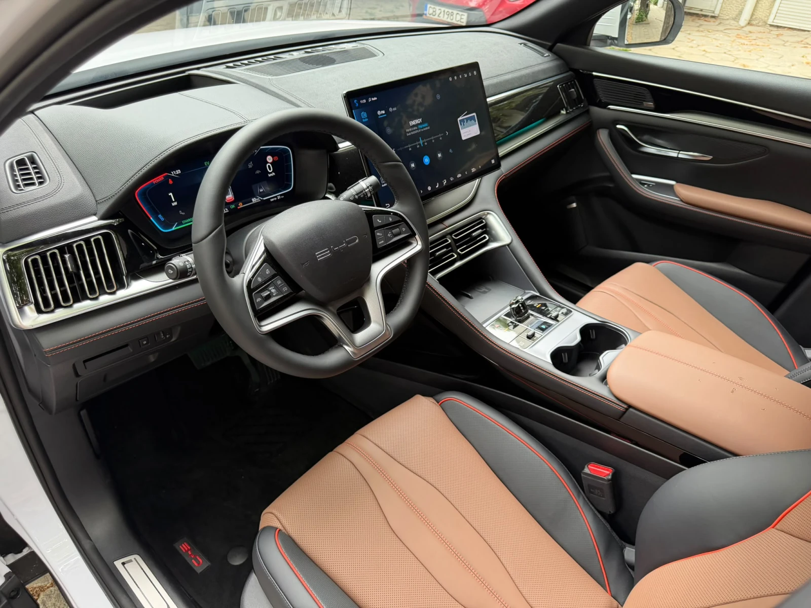 BYD Seal U DM-I 1.5 PHEV Design AWD ���������� ������ | Mobile.bg � ����������� 10