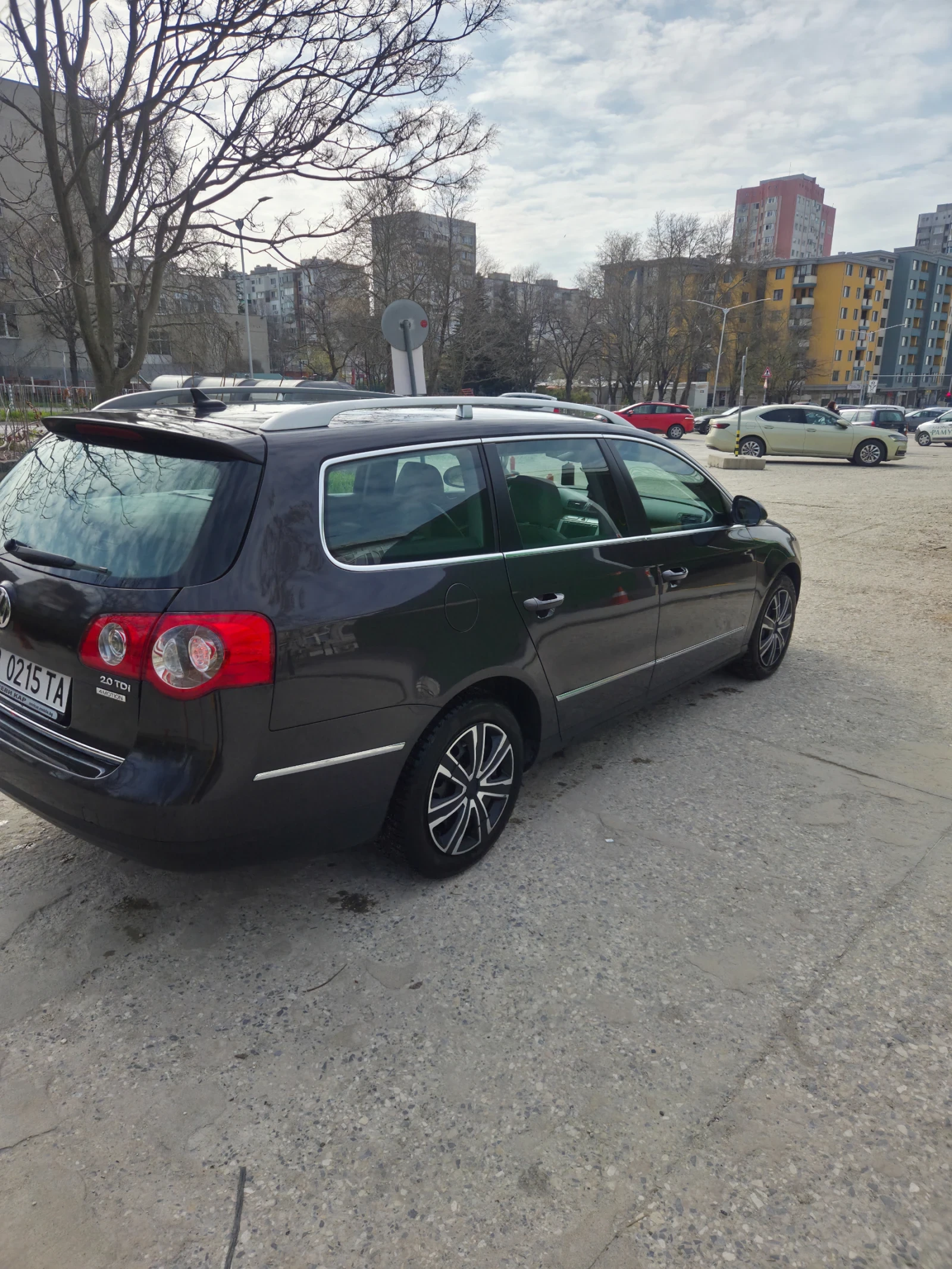 VW Passat 2.0 140 к. С, снимка 8 - Автомобили и джипове - 54959782