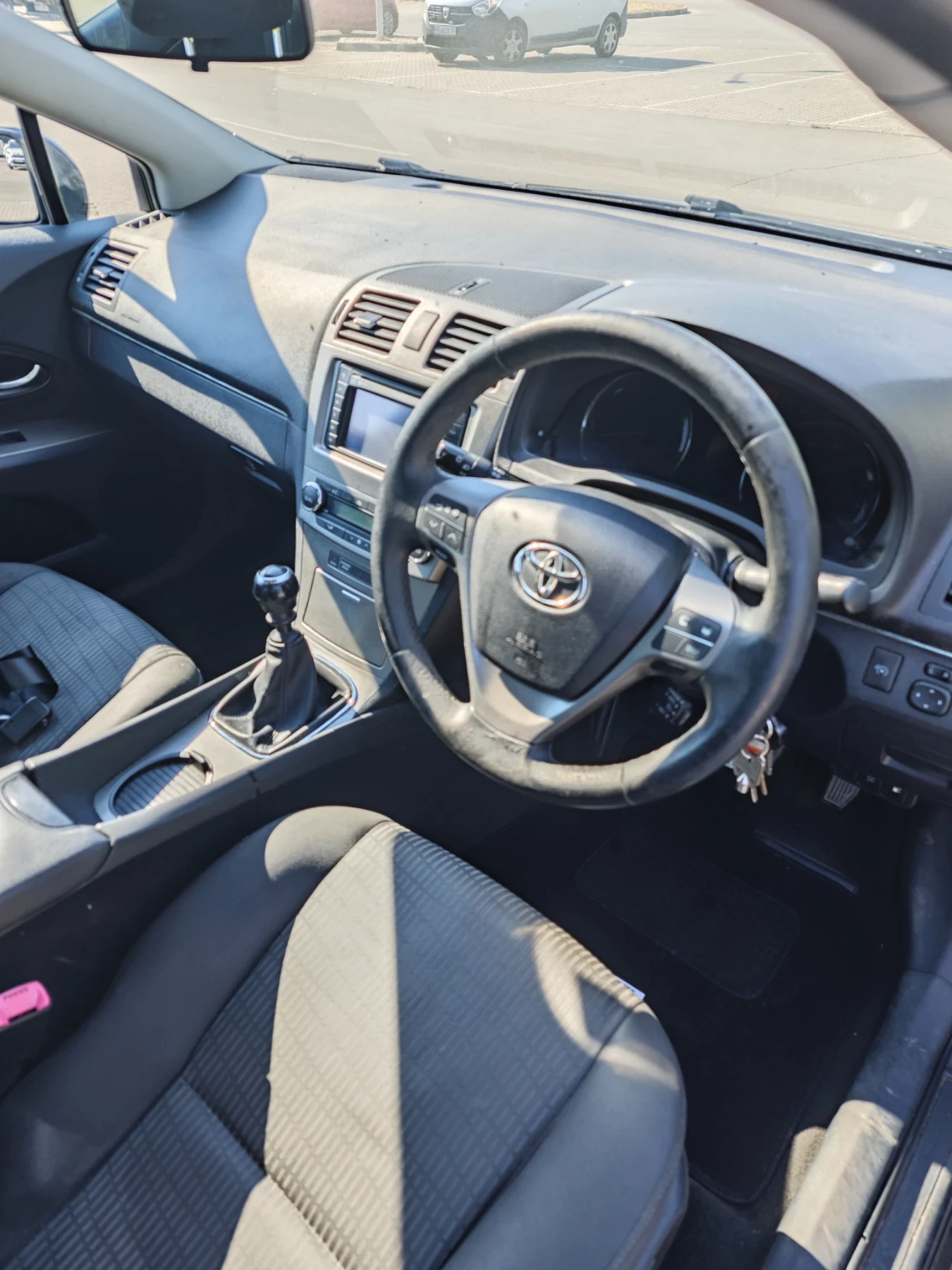 Toyota Avensis, снимка 7 - Автомобили и джипове - 55051452