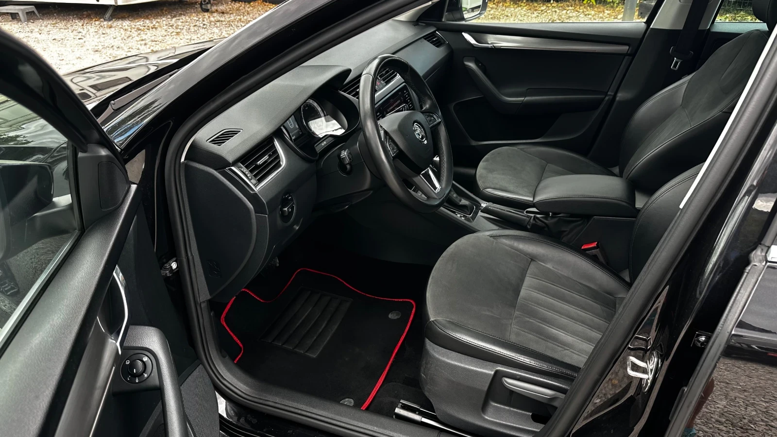 Skoda Octavia Euro 6 1.5G-tec кейлес Navi DSG-Италия, снимка 7 - Автомобили и джипове - 55267034