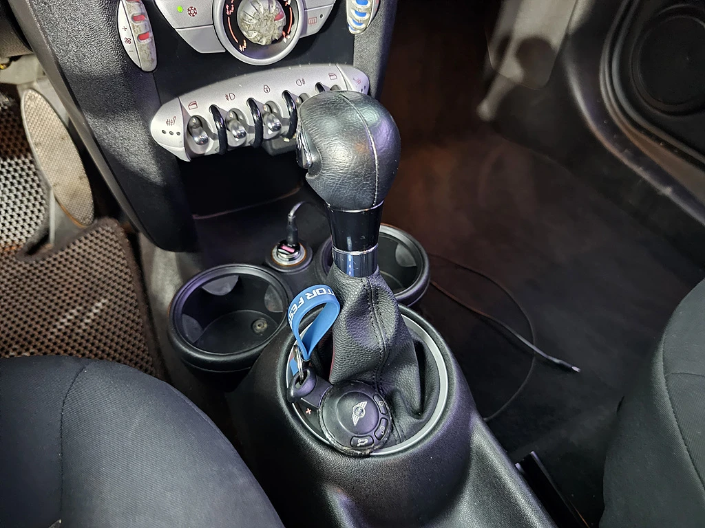Mini Cooper SE* КРАЙНА ЦЕНА, снимка 13 - Автомобили и джипове - 55496212