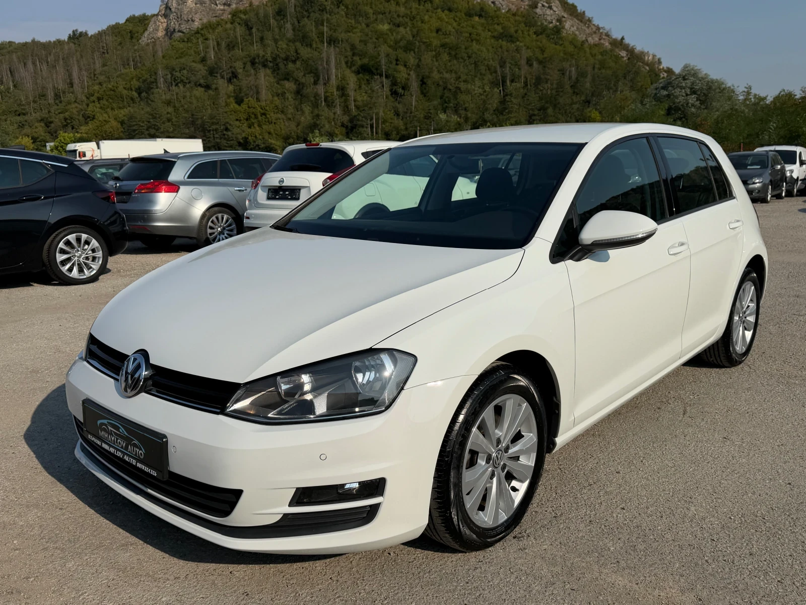 VW Golf 1.6TDI DSG/АВТОПИЛОТ/ЛЕТИ ДЖ./НОВ ВНОС, снимка 7 - Автомобили и джипове - 56038445