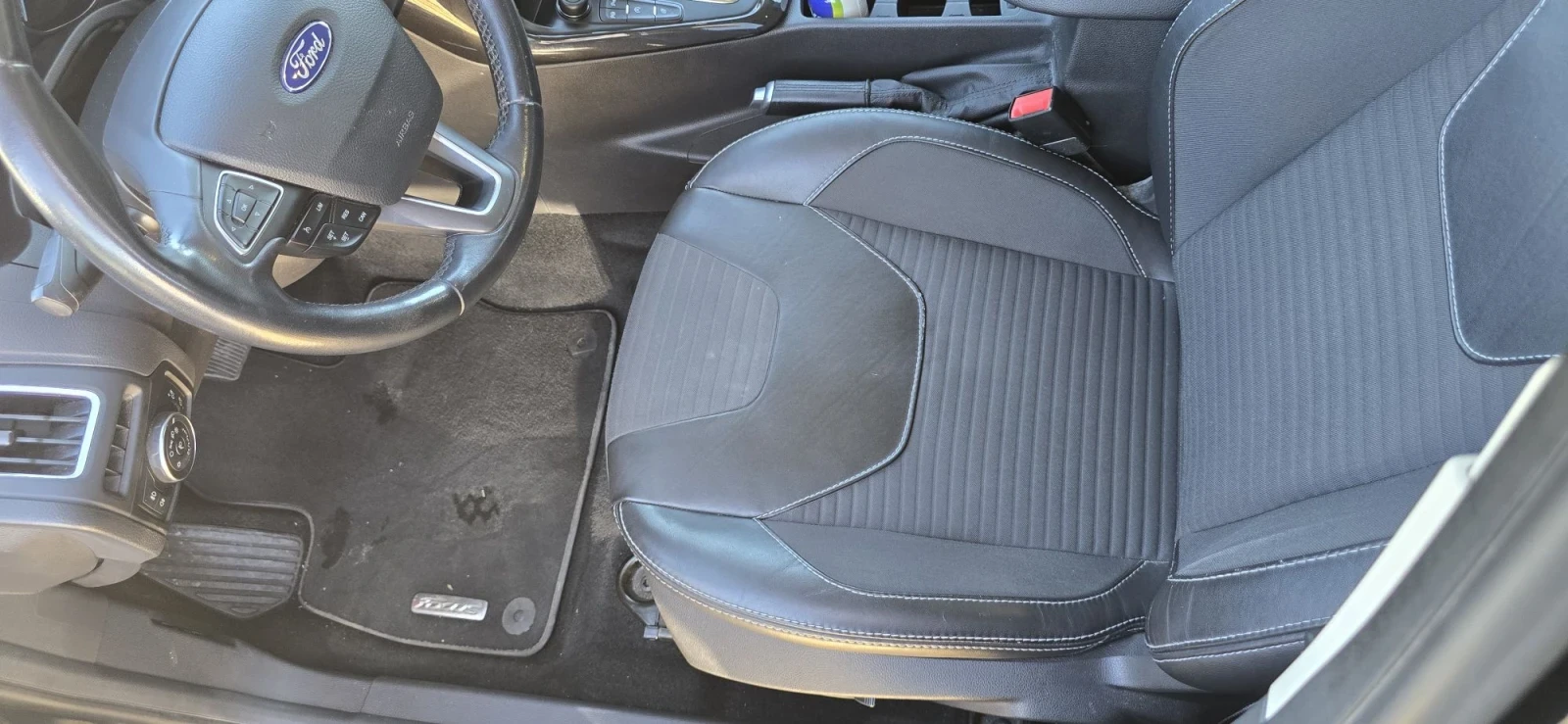 Ford Focus 1.5 TDCI-AUTOMATIC, снимка 17 - Автомобили и джипове - 56336627