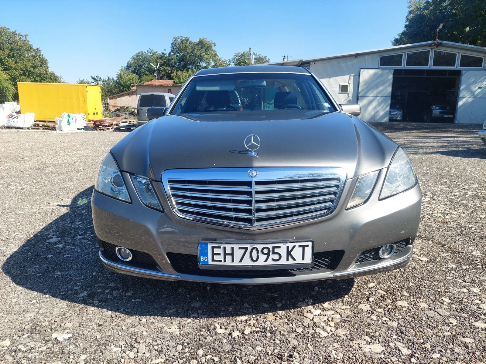 Mercedes-Benz E 250