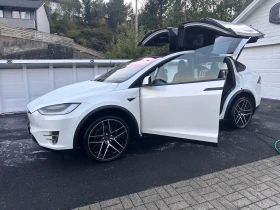 Tesla Model X 90D, снимка 6