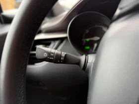 Toyota C-HR 6 МЕСЕЦА ГАРАНЦИЯ/1.8 Hybrid 122к.с. Всички Екстри, снимка 17
