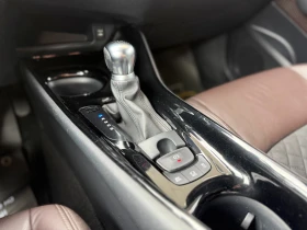 Toyota C-HR 6 МЕСЕЦА ГАРАНЦИЯ/1.8 Hybrid 122к.с. Всички Екстри, снимка 11