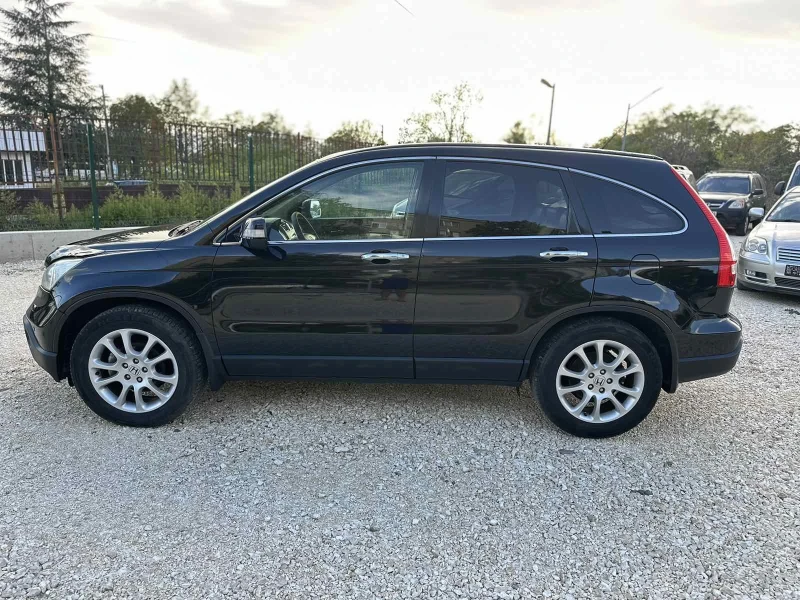 Honda Cr-v 2.2CDTI//FULL//EXECUTIVE//ITALY, снимка 2 - Автомобили и джипове - 47469199