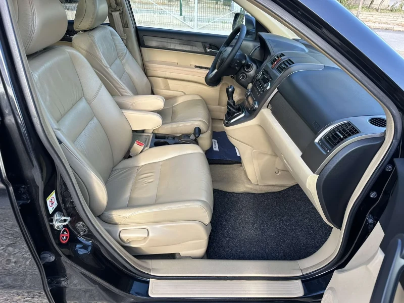 Honda Cr-v 2.2CDTI//FULL//EXECUTIVE//ITALY, снимка 12 - Автомобили и джипове - 47469199