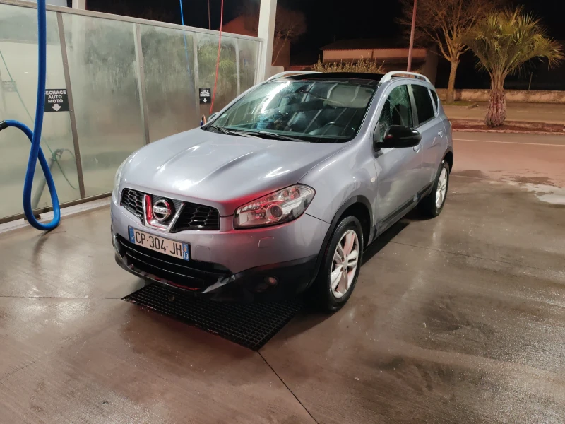 Nissan Qashqai, снимка 1 - Автомобили и джипове - 49308841