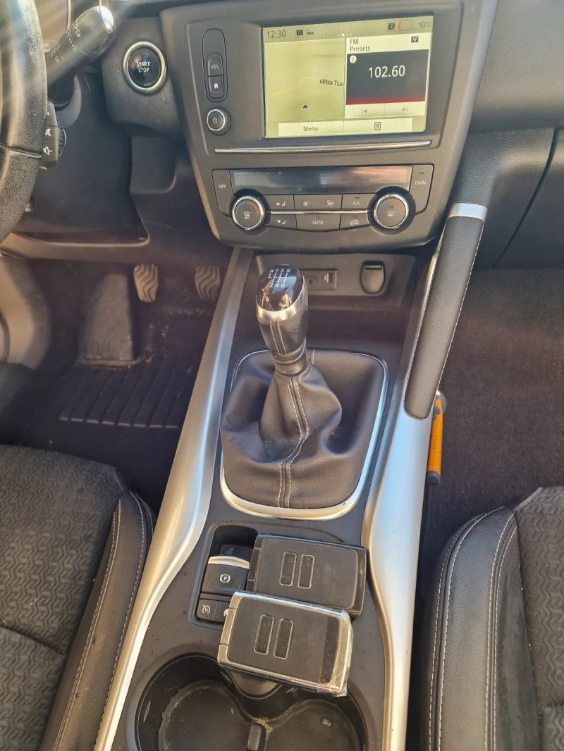 Renault Kadjar 1.2 Energy TCe, снимка 9 - Автомобили и джипове - 48379797