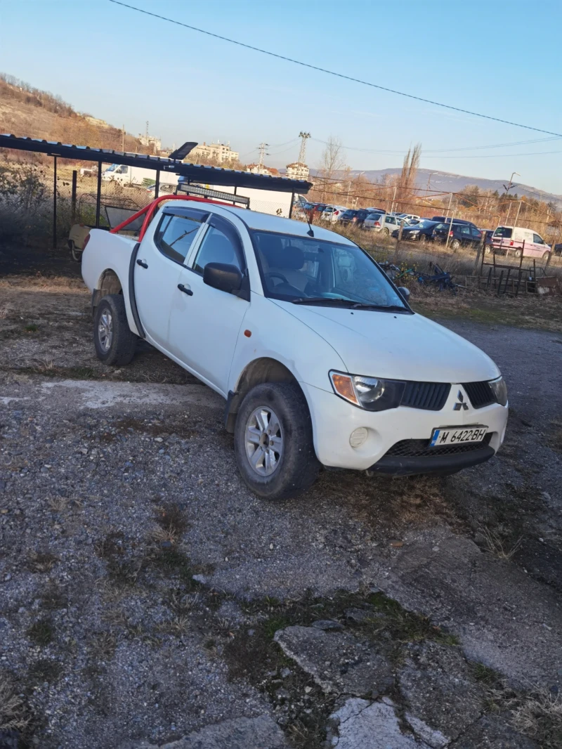 Mitsubishi L200, снимка 3 - Автомобили и джипове - 48574569