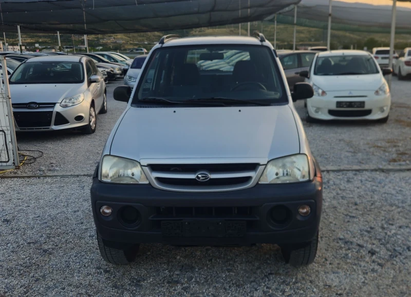 Daihatsu Terios Италия.2006г.4* 4.Климатик.Отлична, снимка 2 - Автомобили и джипове - 51487356