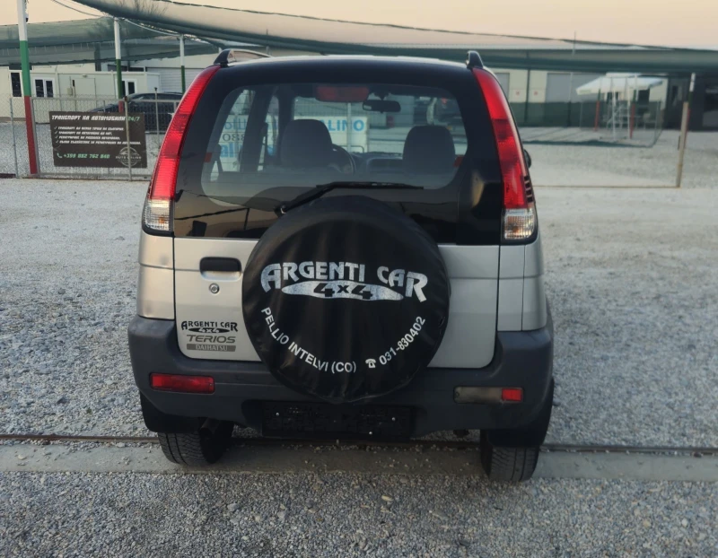 Daihatsu Terios Италия.2006г.4* 4.Климатик.Отлична, снимка 5 - Автомобили и джипове - 51487356