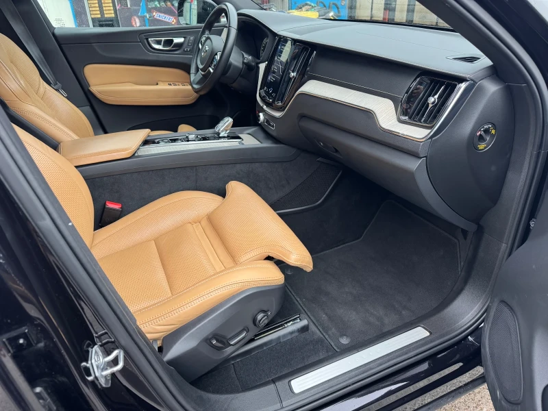 Volvo XC60 Inscription, снимка 14 - Автомобили и джипове - 52737620