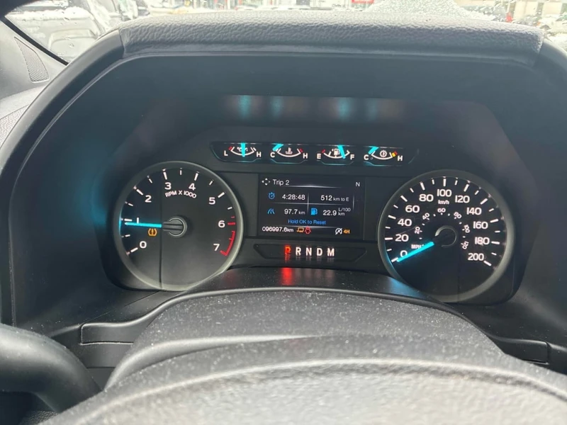 Ford F150 * 4WD SuperCrew Box * CARFAX * БЕЗ ПЪРВОНАЧАЛНА ВН, снимка 8 - Автомобили и джипове - 53162771