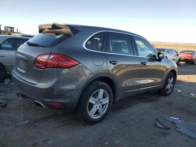 Porsche Cayenne, снимка 6 - Автомобили и джипове - 48585728