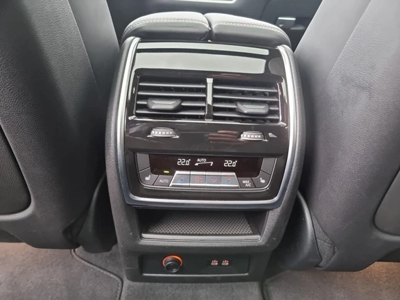 BMW X7 40d xDrive = M-Sport Pro = Exclusive  | Mobile.bg   13