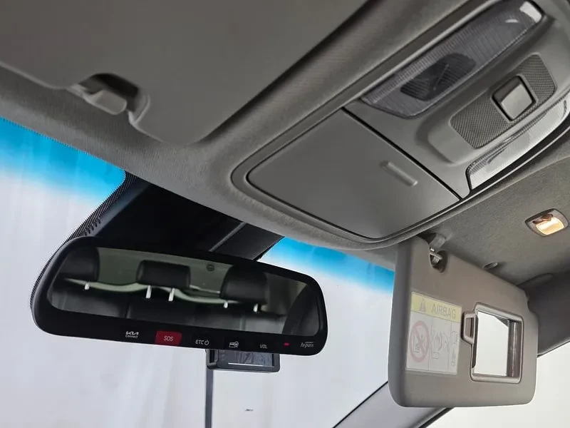 Kia Niro ���� 30% ����� | Mobile.bg � ����������� 17