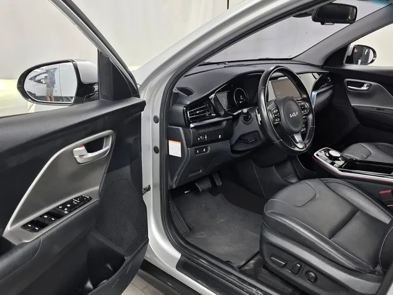 Kia Niro ���� 30% ����� | Mobile.bg � ����������� 10
