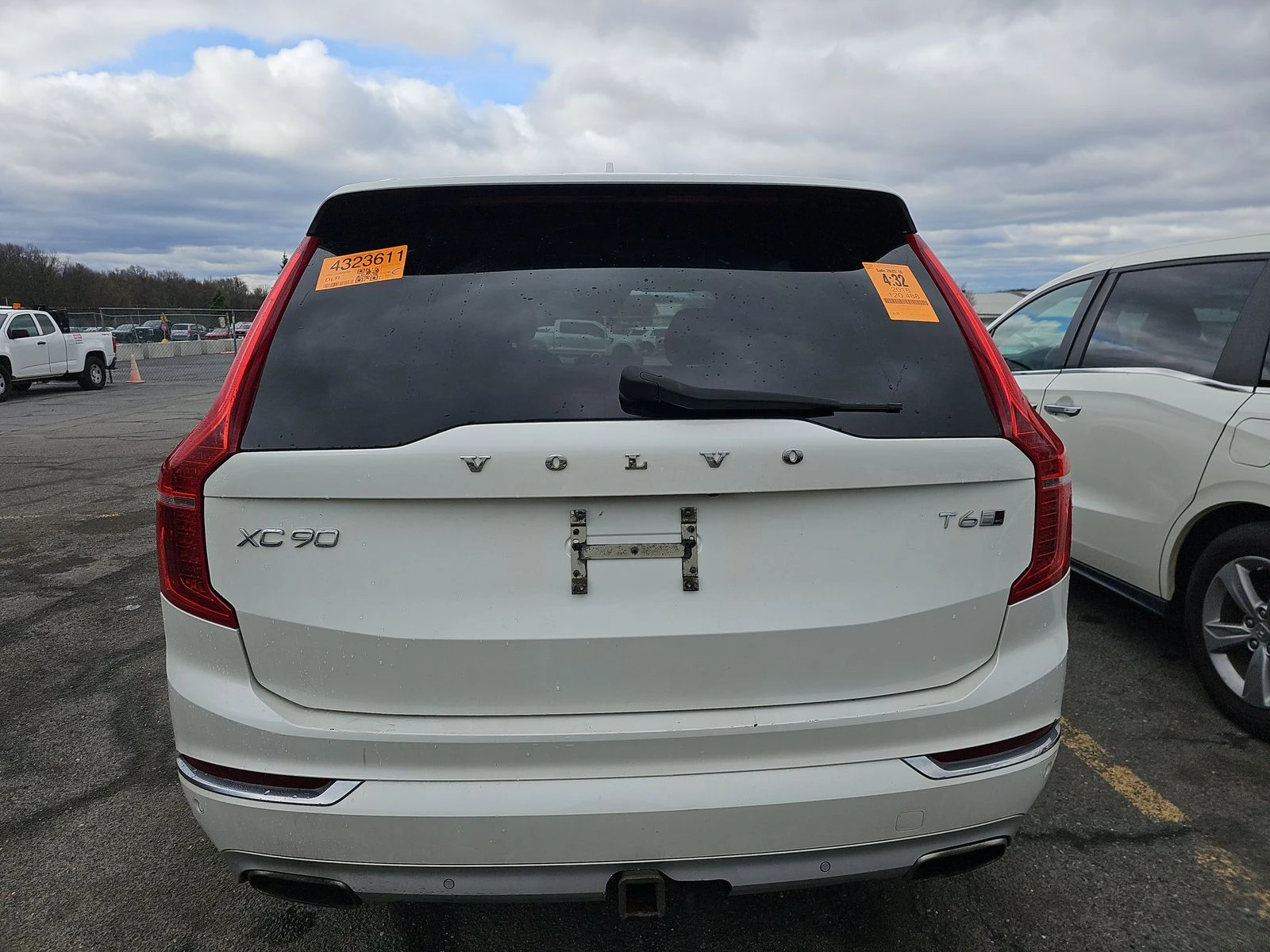Volvo Xc90 T6 INSCRIPTION/PANO/KEYLESS/NAVI/ПОДГРЕВ/ОБДУХВАНЕ - изображение 5