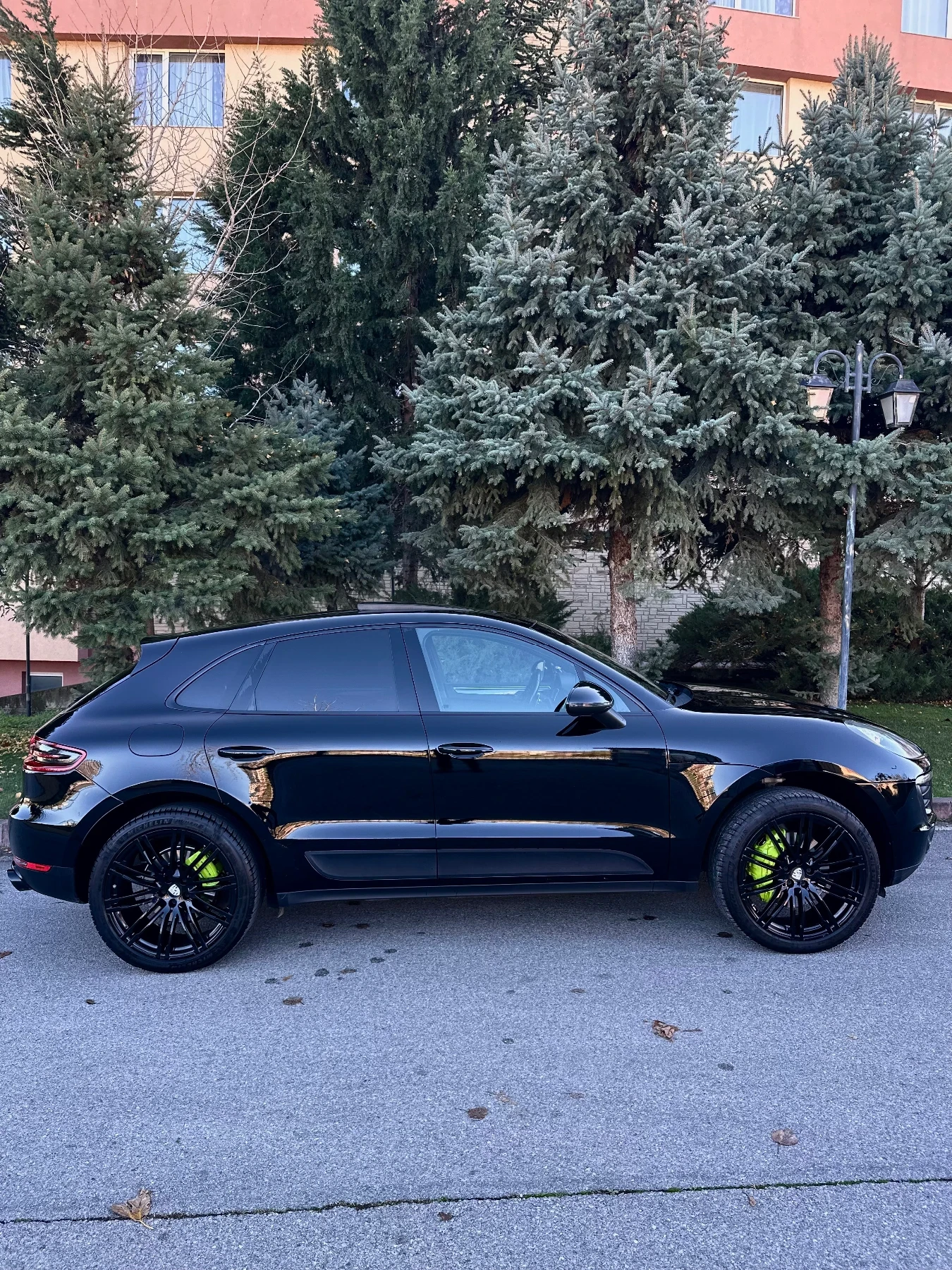 Porsche Macan S/V6/LED* Панорама* Sound* 21* ПЕРФЕКТЕН* Лизинг/ - изображение 7