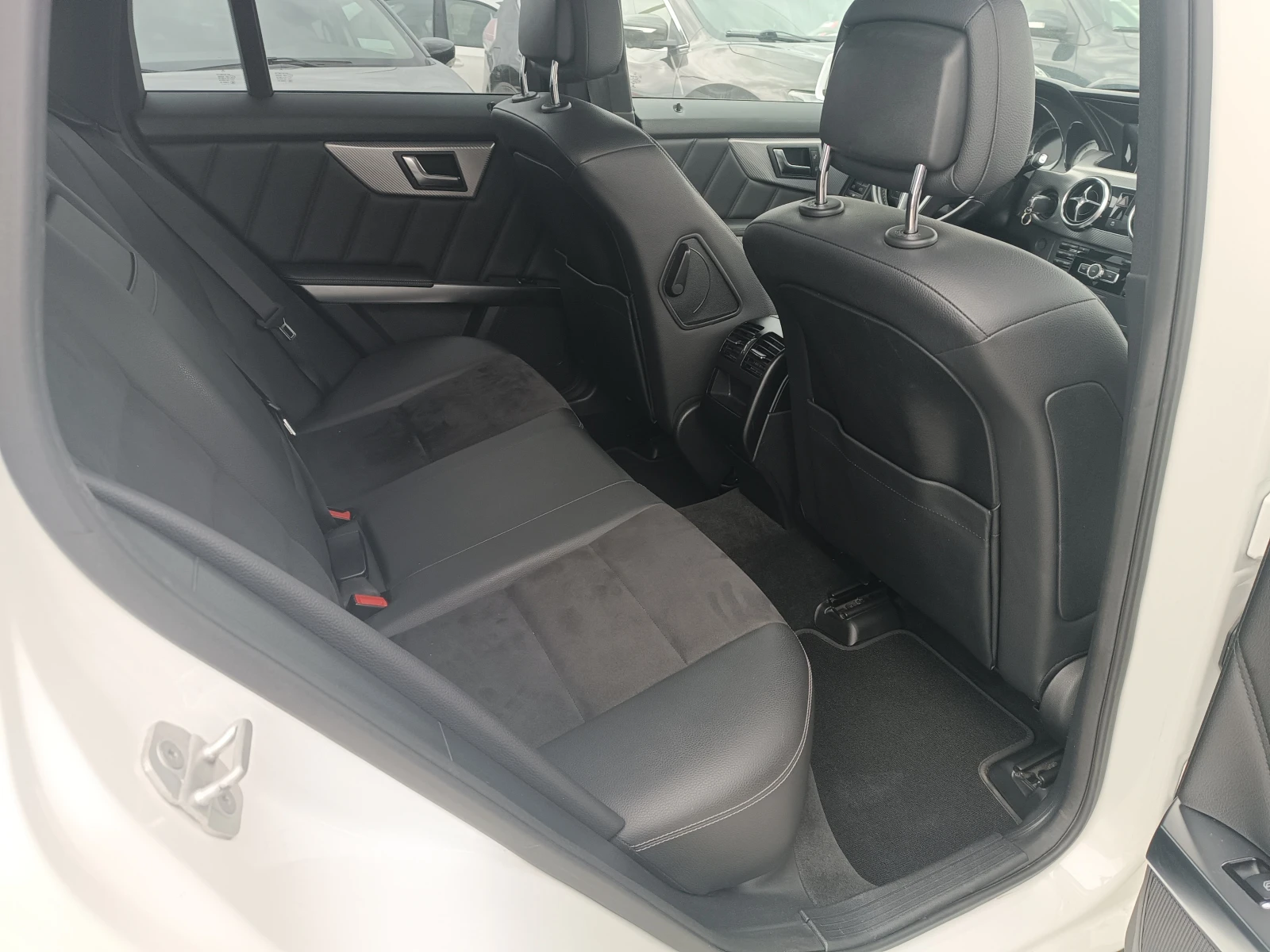 Mercedes-Benz GLK 220cdi/AMG/4matic/LED/, снимка 7 - Автомобили и джипове - 54038468