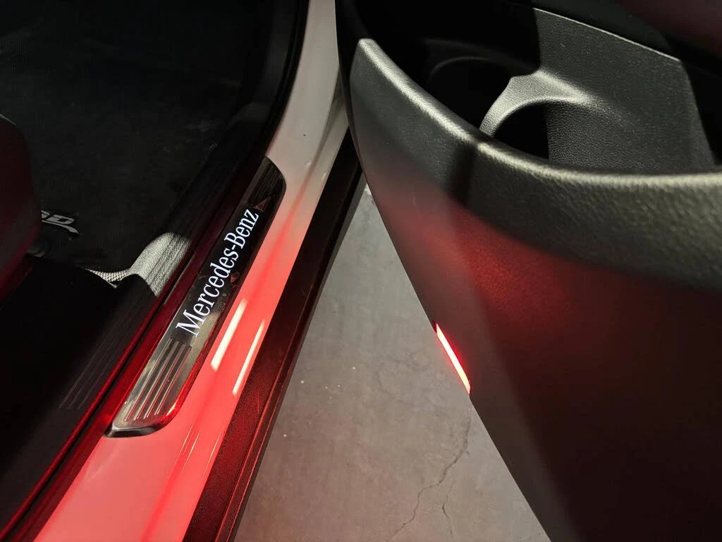 Mercedes-Benz GLC 300 ПАНОРАМА* КАМЕРА* ПОДГРЕВ* КОЖА* , снимка 7 - Автомобили и джипове - 54151247