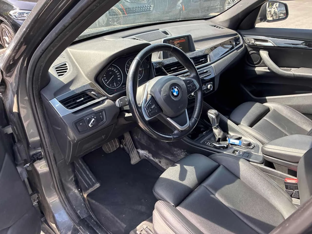 BMW X1 * xDrive28i * PANORAMA* ПОДГРЕВИ* , снимка 5 - Автомобили и джипове - 54821385