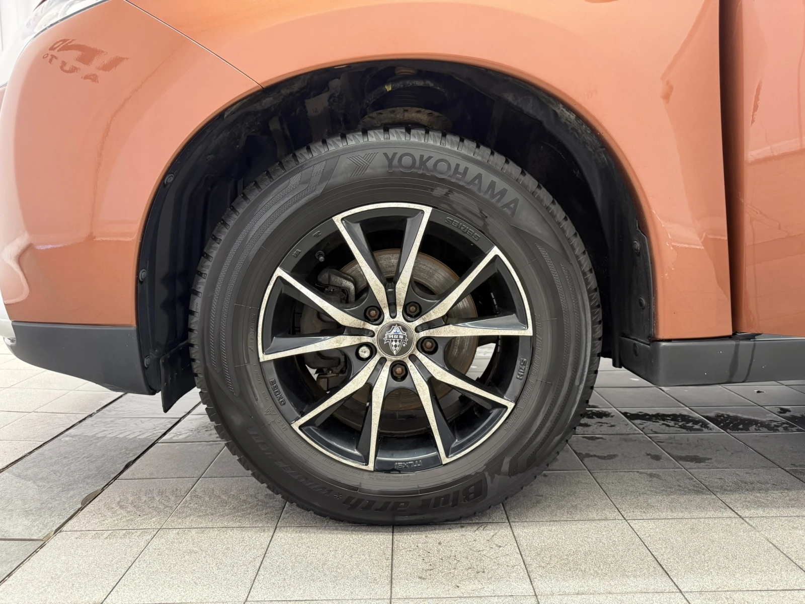 Mitsubishi Outlander, снимка 9 - Автомобили и джипове - 54941060