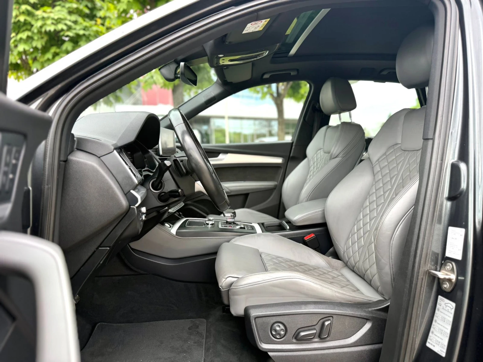 Audi SQ5 100 % Реален пробег, снимка 8 - Автомобили и джипове - 55525750