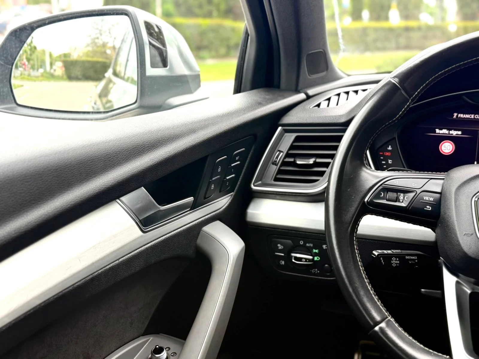 Audi SQ5 100 % Реален пробег, снимка 16 - Автомобили и джипове - 55525750