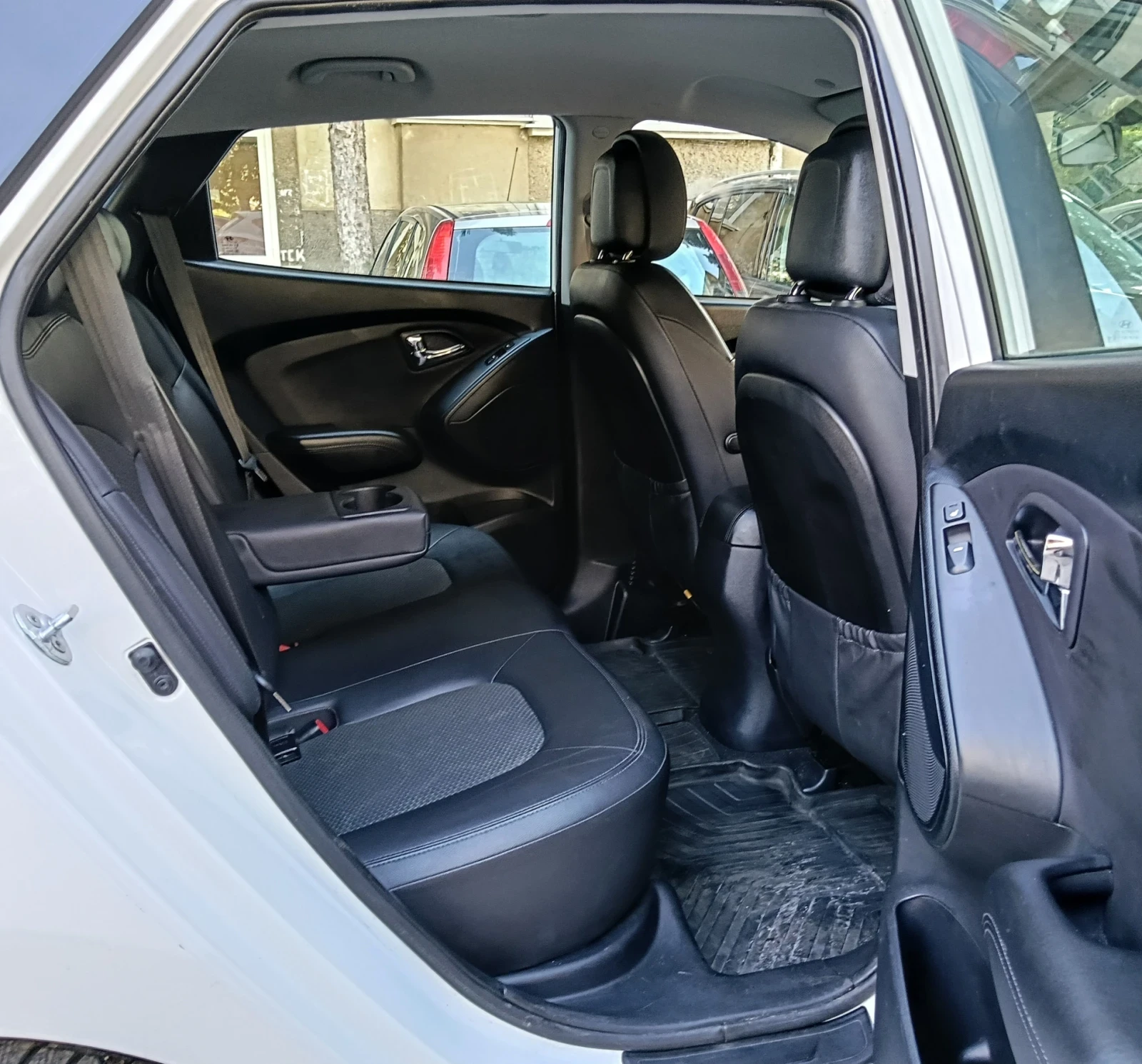 Hyundai IX35 4�4_136��_6.������._NAVI_4�/100��_����� ���������� | Mobile.bg � ����������� 10