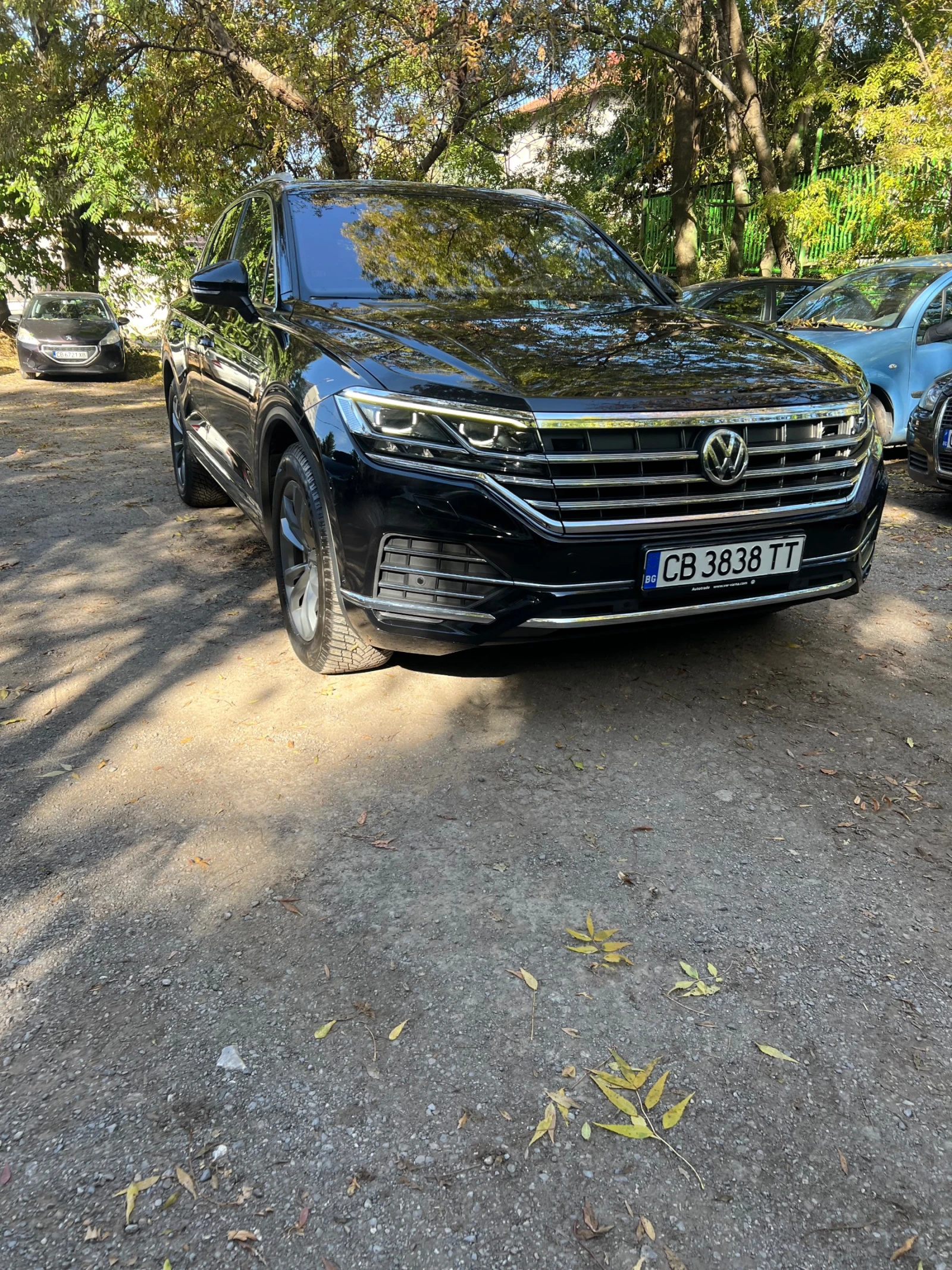 VW Touareg, снимка 3 - Автомобили и джипове - 56602249