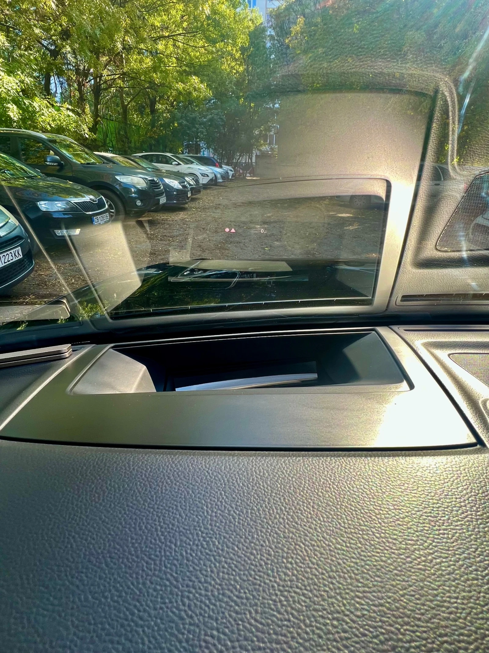 VW Touareg, снимка 16 - Автомобили и джипове - 56715532