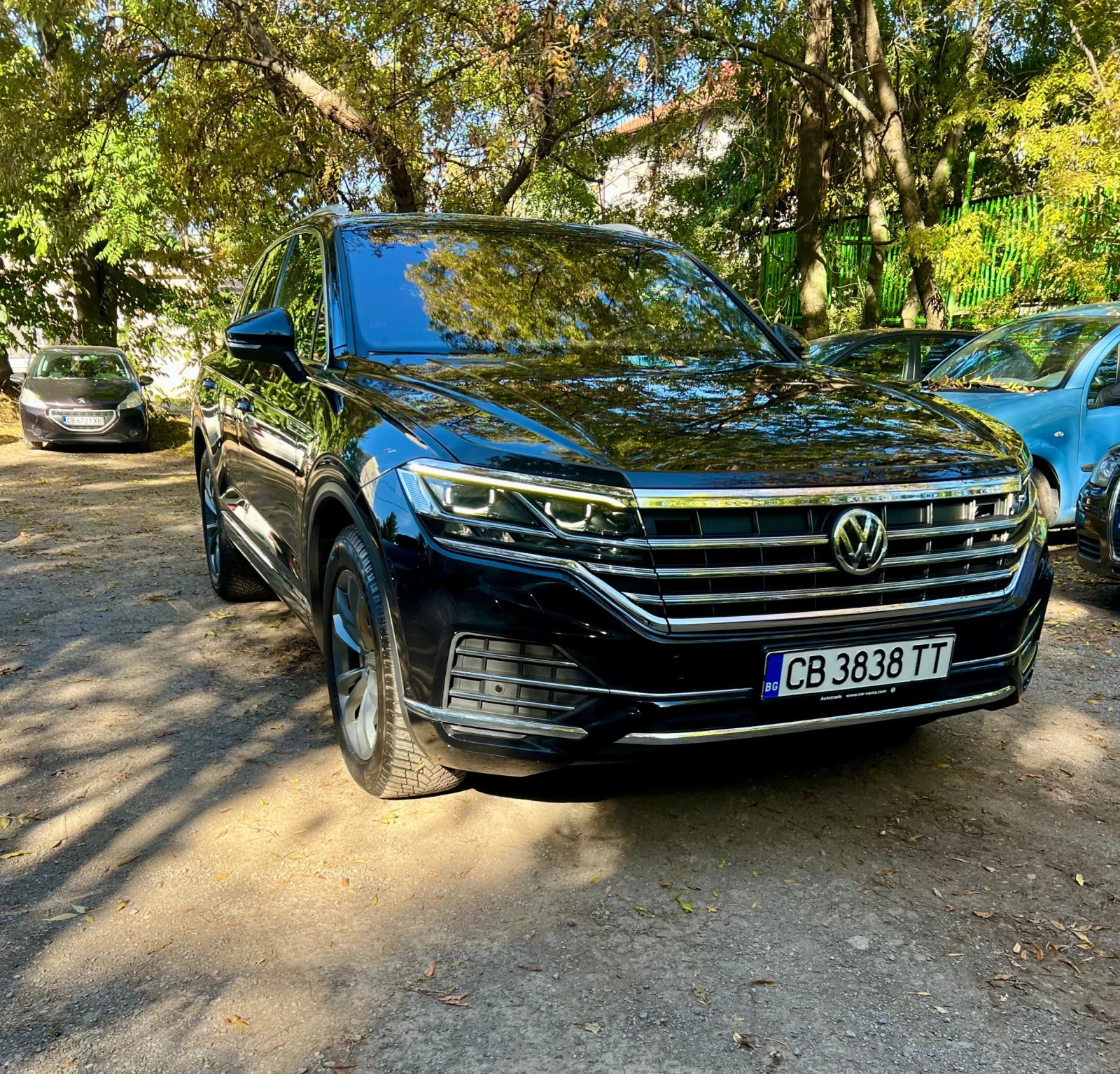 VW Touareg, снимка 3 - Автомобили и джипове - 56715532