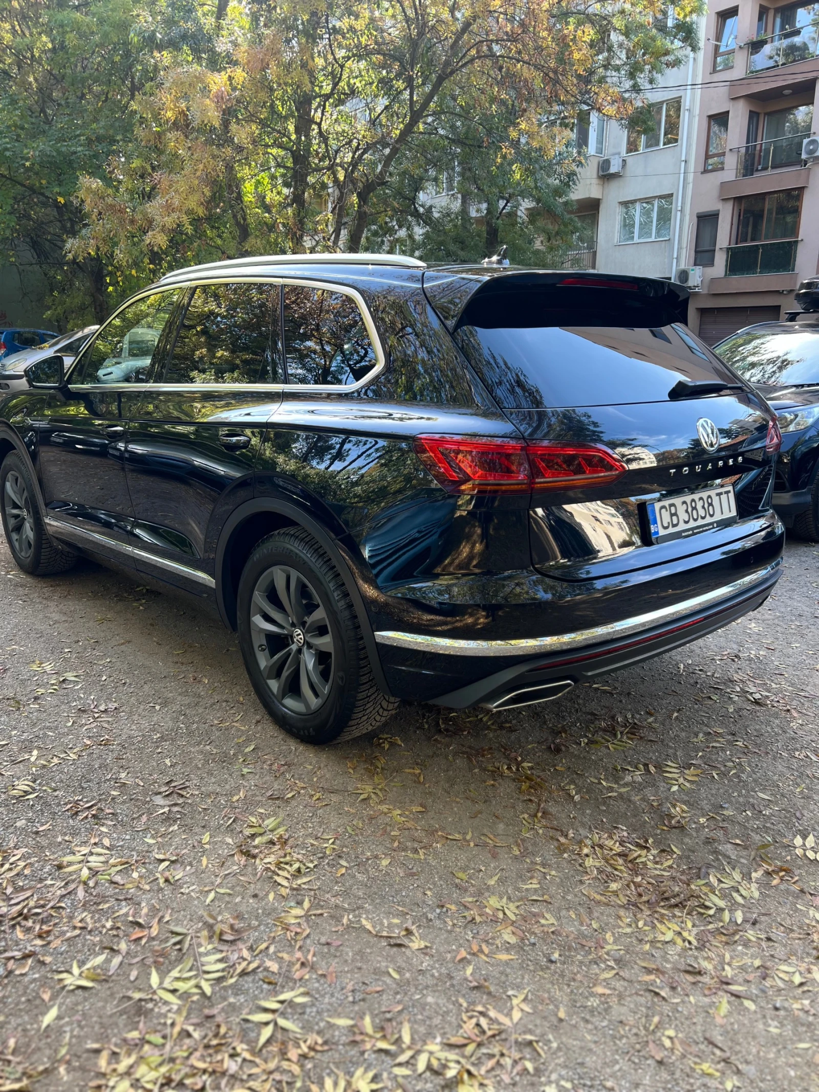 VW Touareg, снимка 5 - Автомобили и джипове - 56602249