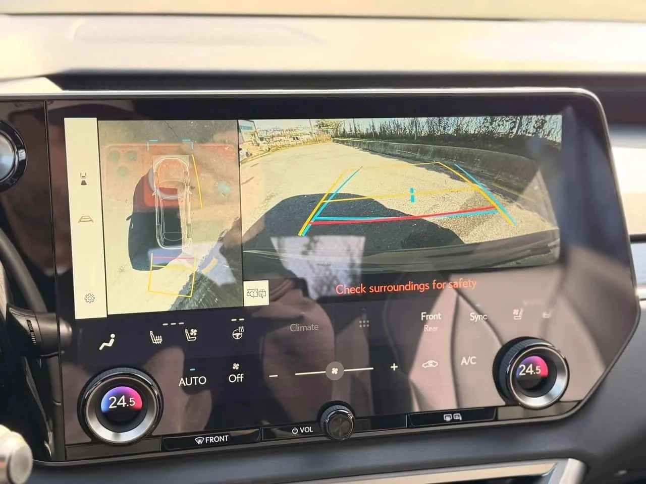 Lexus RX 500h, снимка 13 - Автомобили и джипове - 56713137