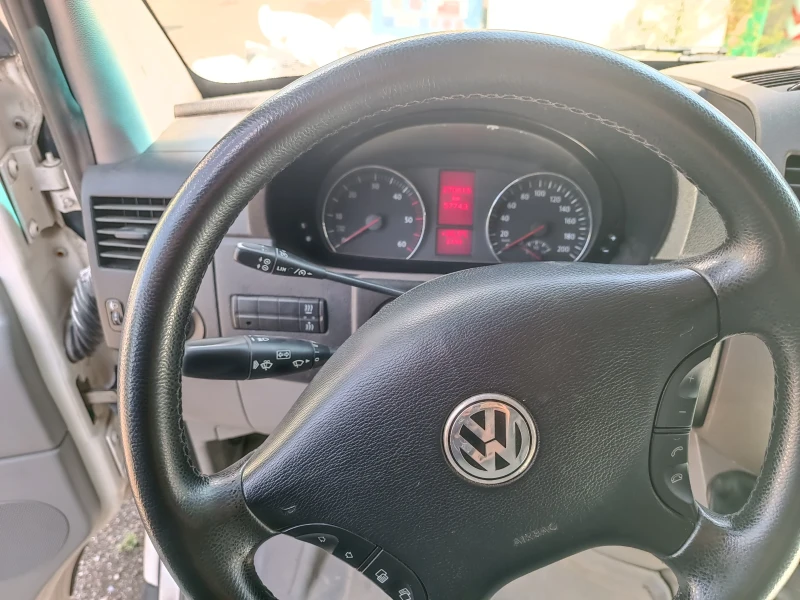 VW Crafter, снимка 6 - Бусове и автобуси - 52480820